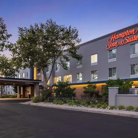 Hampton Inn & Suites Yuba City-2